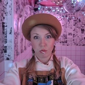 Meet your Posher, Terese calais